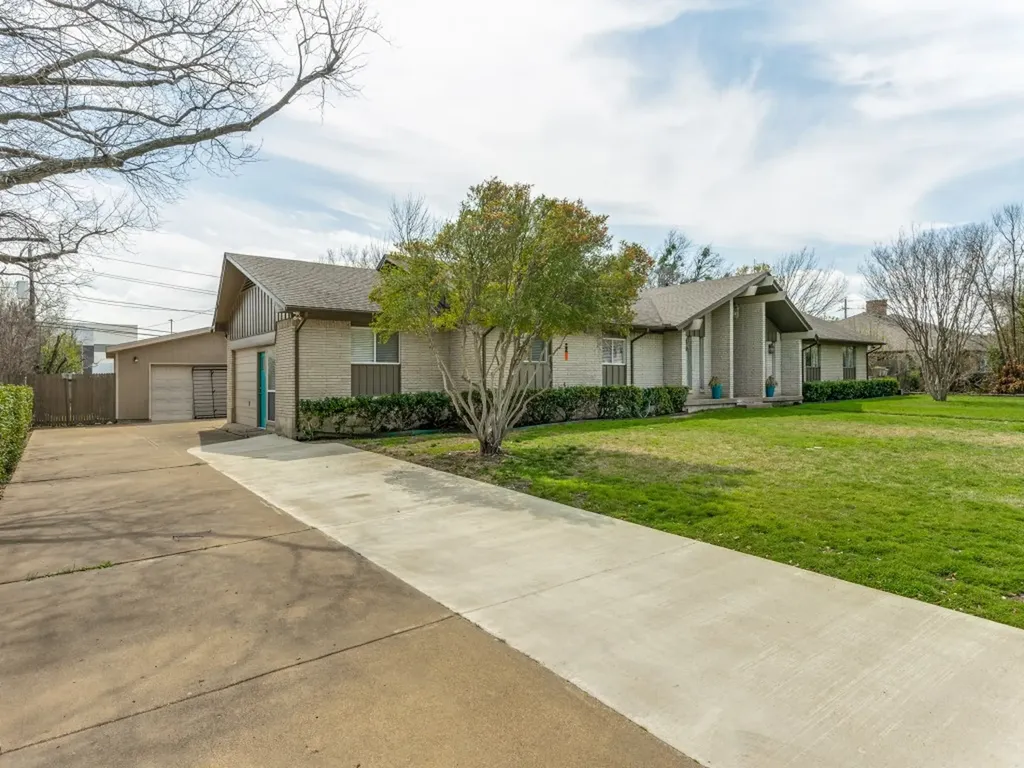 5616 Mcshann Road Dallas TX 75230