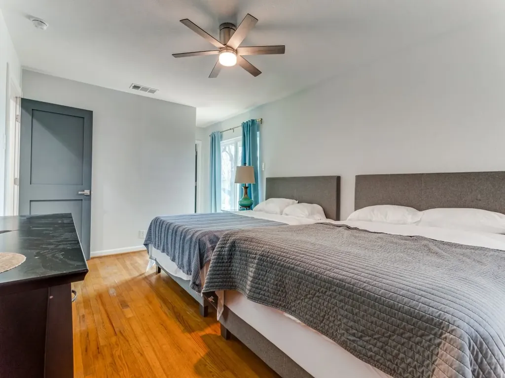 5616 Mcshann Road Dallas TX 75230