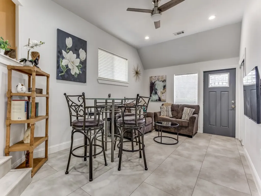 5616 Mcshann Road Dallas TX 75230