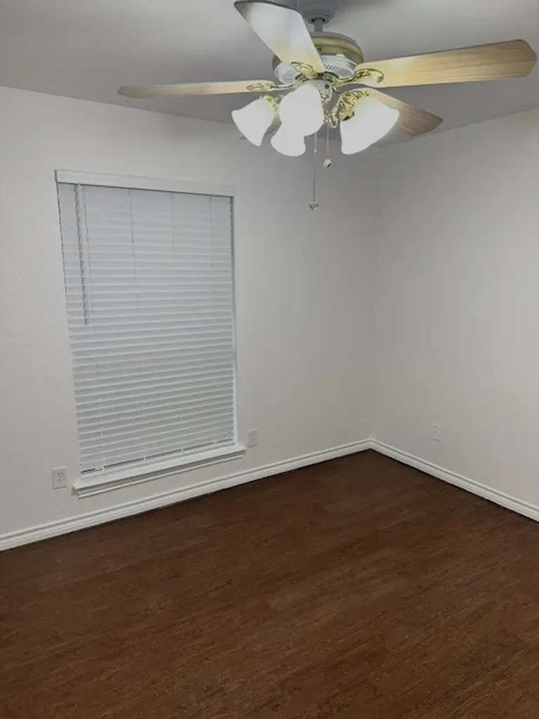 4140 Hackmore Loop Irving TX 75061