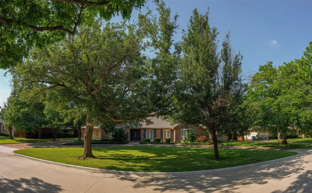 6131 Joyce Way Dallas TX 75225