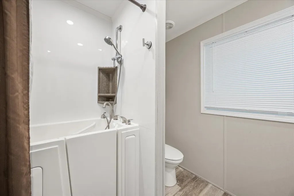 6623 Dayla Court Granbury TX 76049