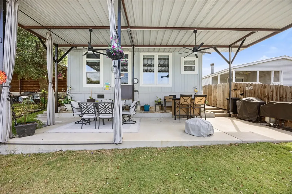 6623 Dayla Court Granbury TX 76049
