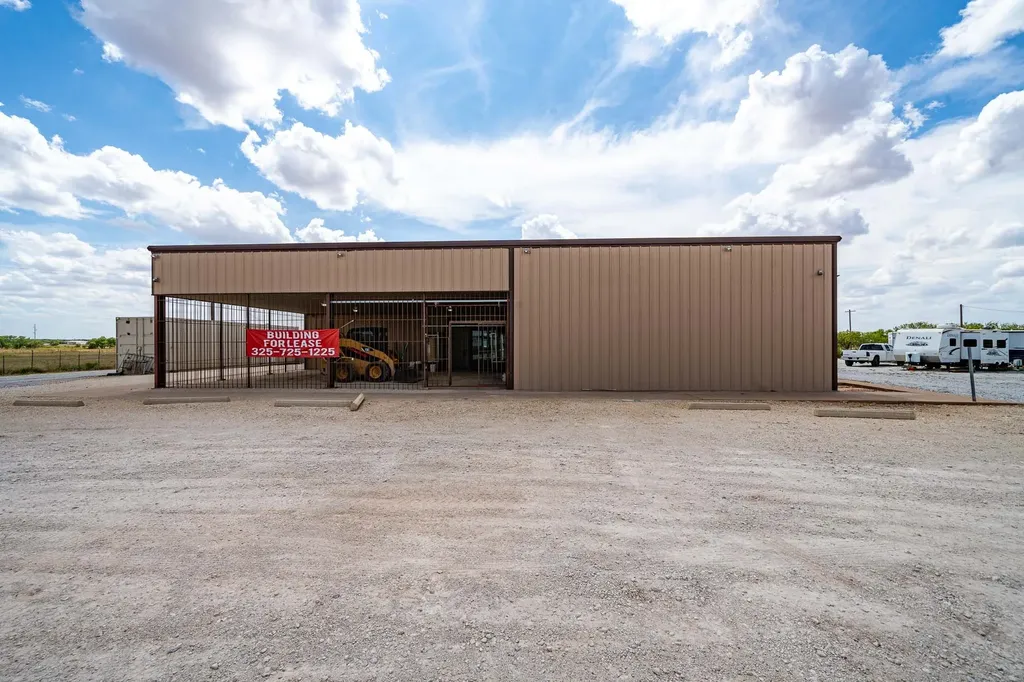2165 Us Highway 277 N Anson TX 79501