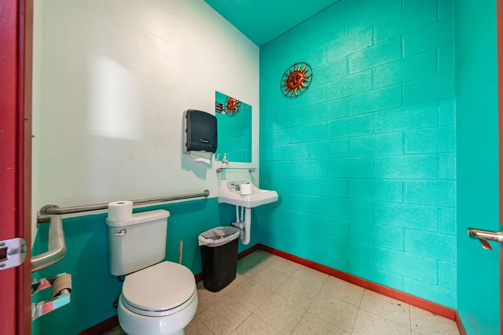 2165 Us Highway 277 N Anson TX 79501