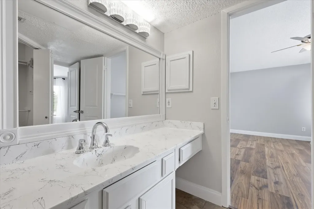 5550 Spring Valley Road Dallas TX 75254