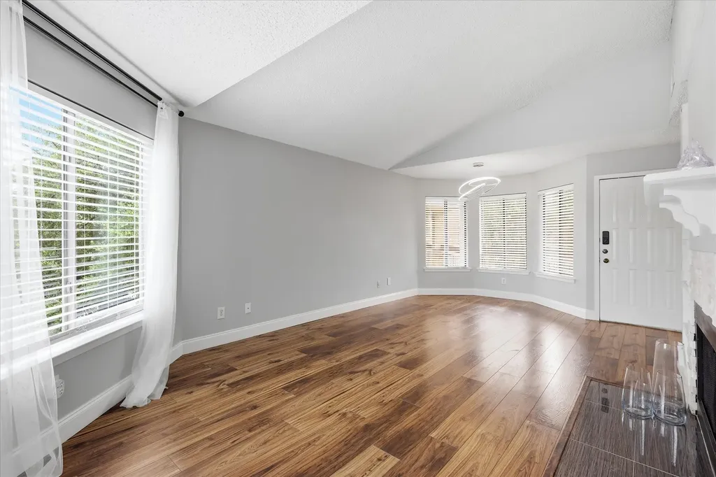 5550 Spring Valley Road Dallas TX 75254