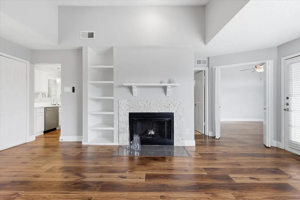 5550 Spring Valley Road Dallas TX 75254