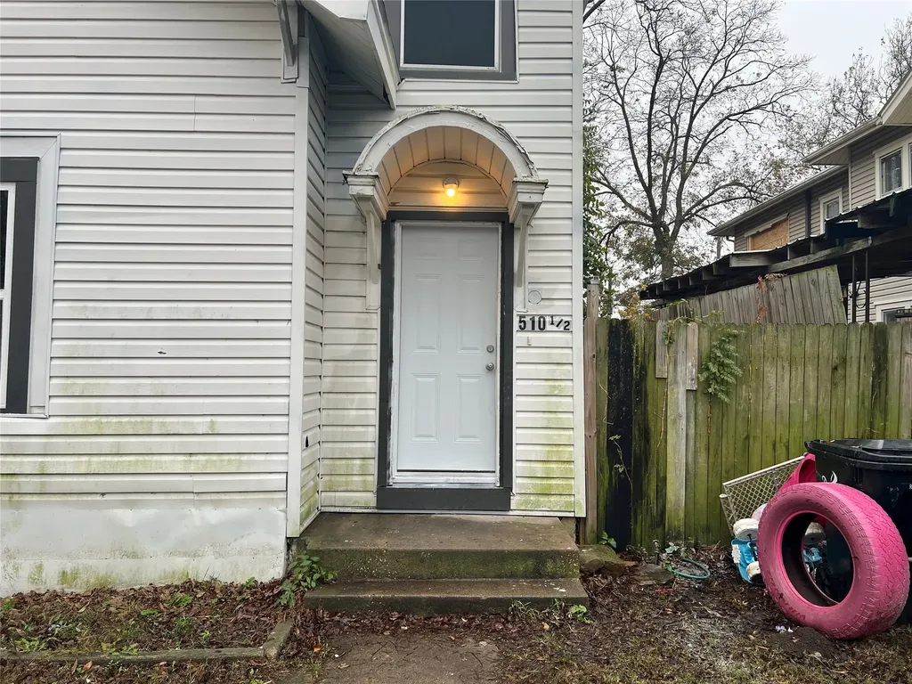 510 W Gandy Street Denison TX 75020