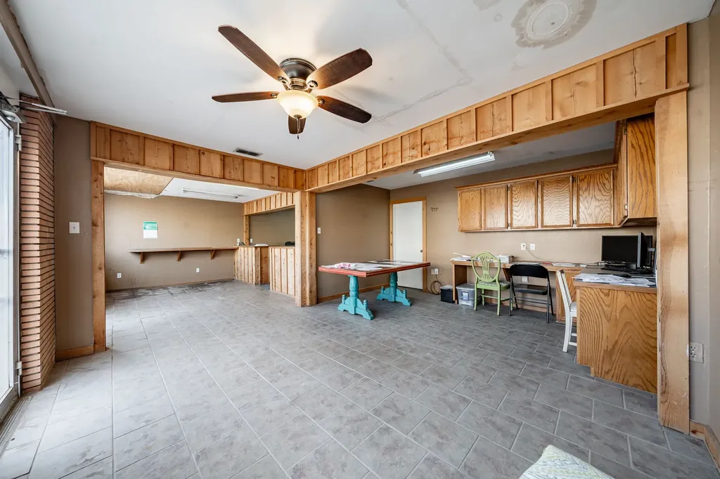 1231 Commercial Street Anson TX 79501