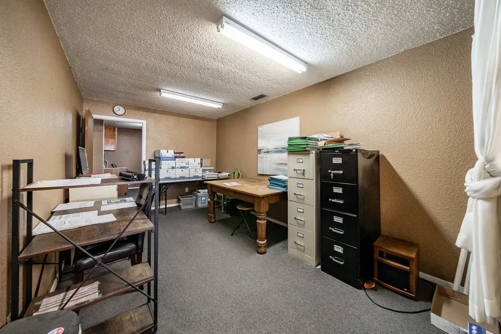 1231 Commercial Street Anson TX 79501