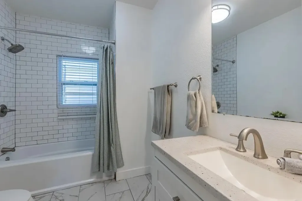 2329 Connor Avenue Waco TX 76706