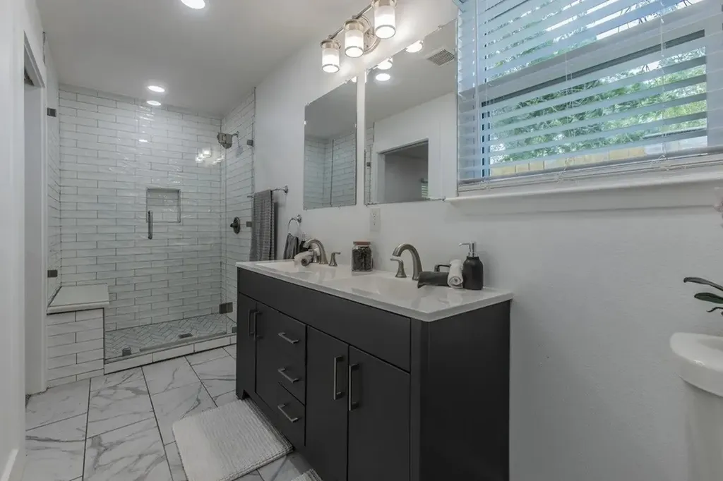 2329 Connor Avenue Waco TX 76706