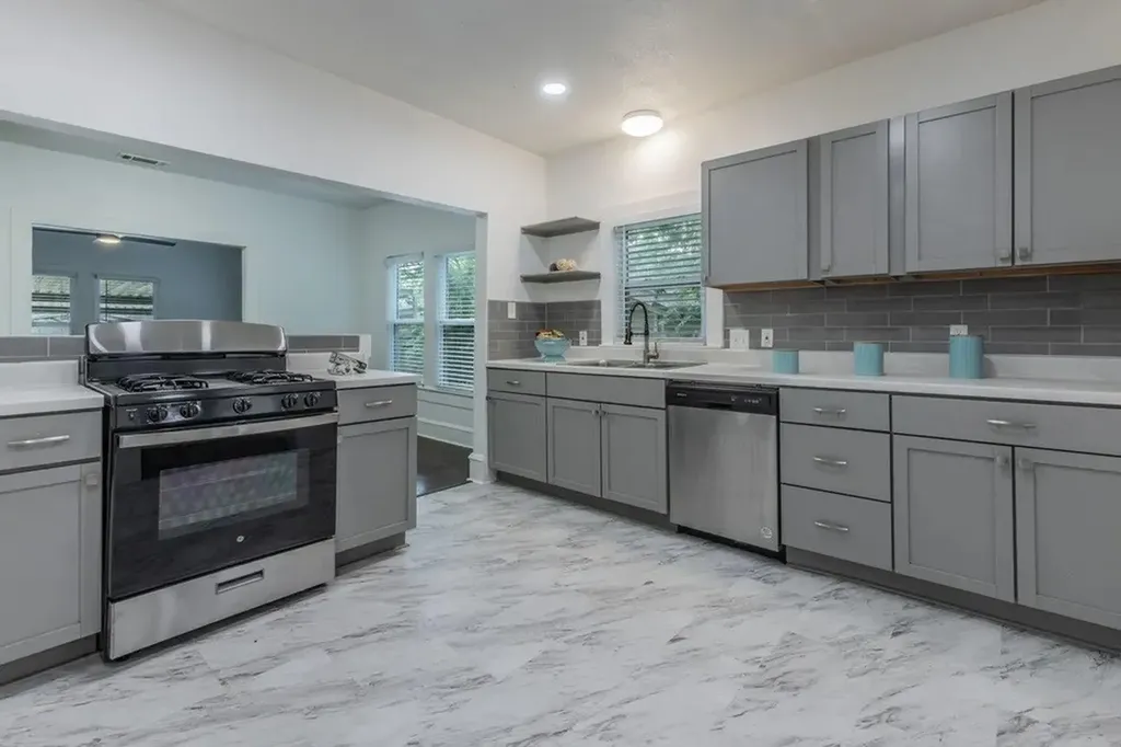 2329 Connor Avenue Waco TX 76706