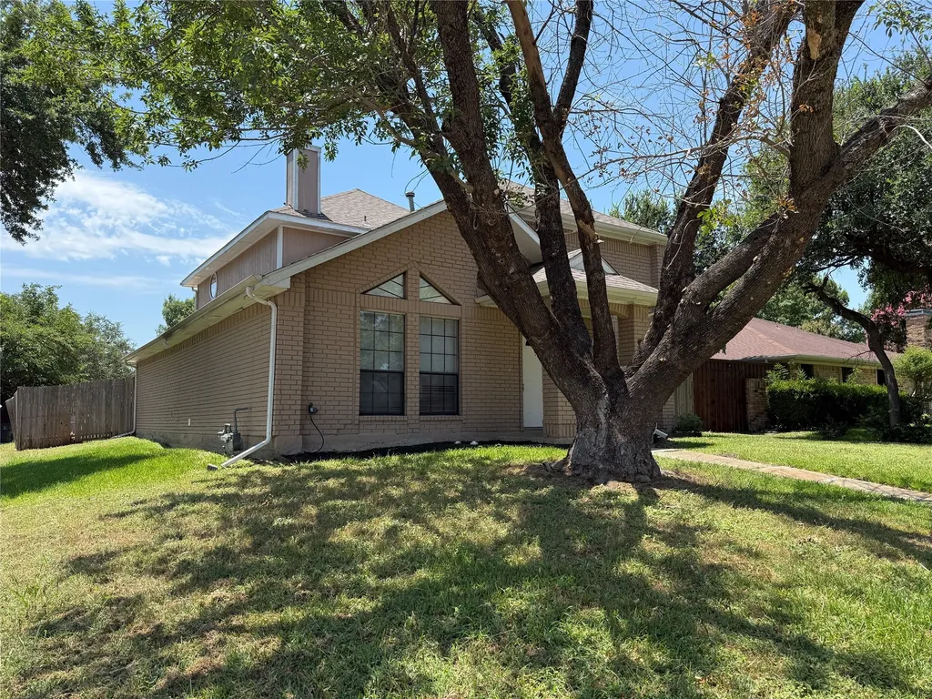 4910 Kelso Lane Garland TX 75043