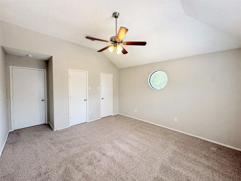 4910 Kelso Lane Garland TX 75043
