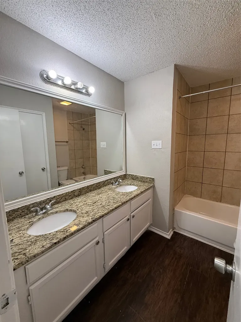 4910 Kelso Lane Garland TX 75043