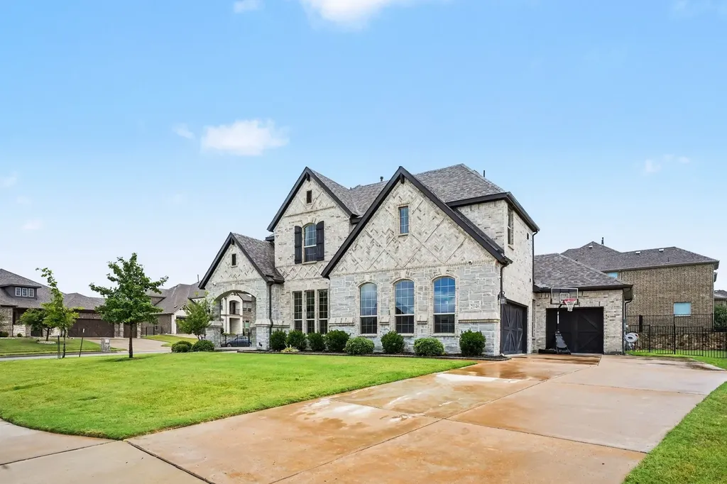 2146 Zurek Lane Heath TX 75126