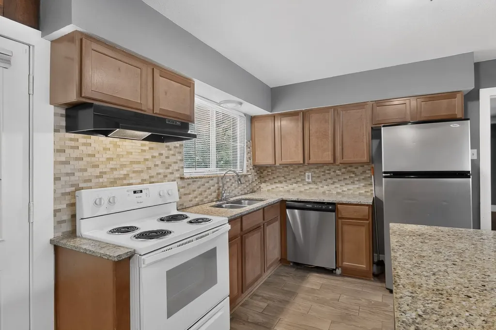 2228 52nd Street Dallas TX 75216