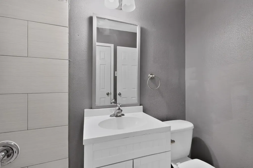 2228 52nd Street Dallas TX 75216