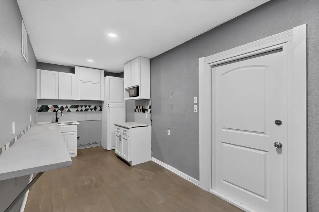 2228 52nd Street Dallas TX 75216