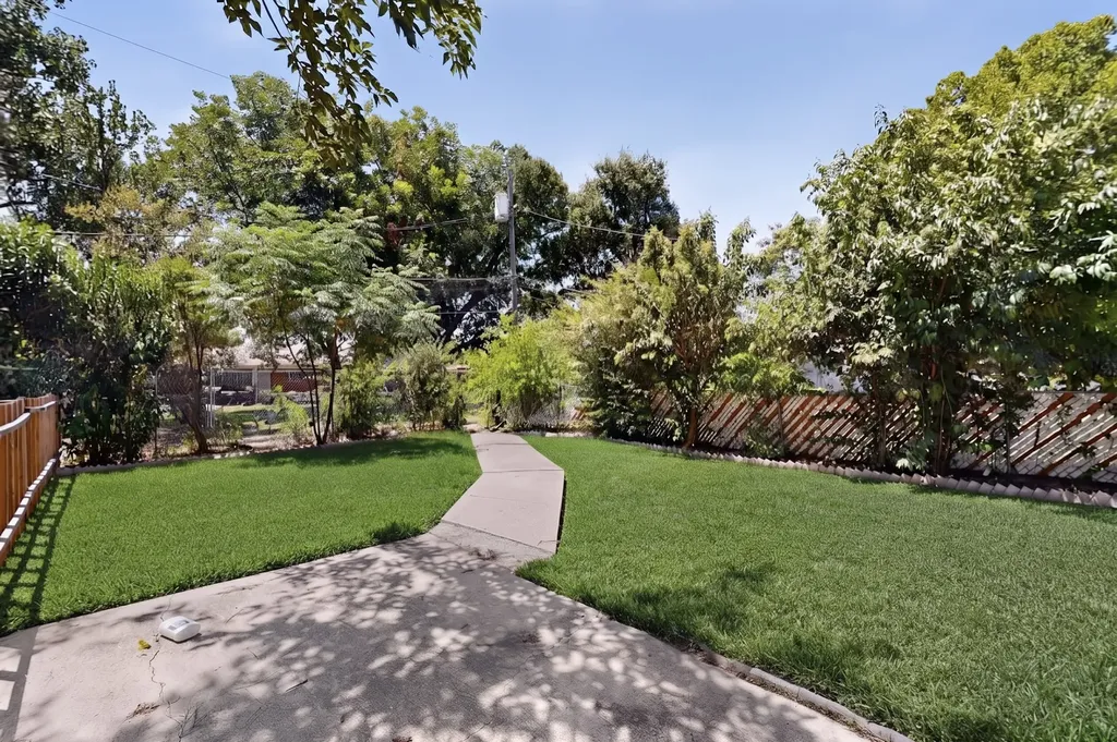 2228 52nd Street Dallas TX 75216