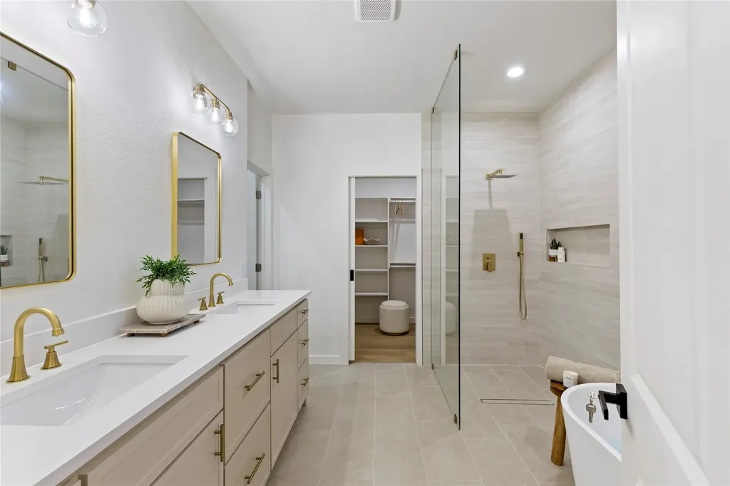 2536 56th Street Dallas TX 75241