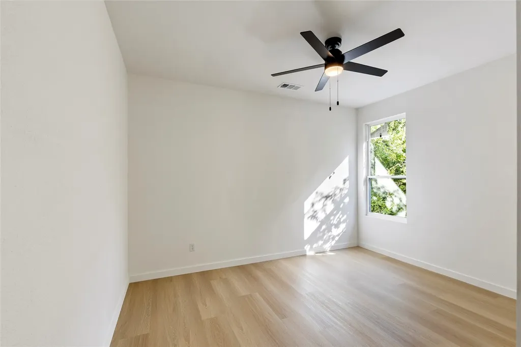 2536 56th Street Dallas TX 75241