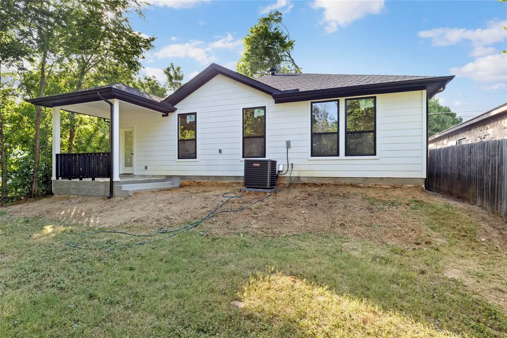 2536 56th Street Dallas TX 75241