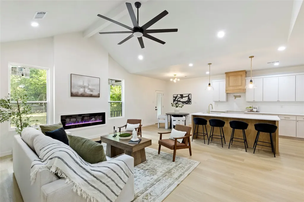 2536 56th Street Dallas TX 75241