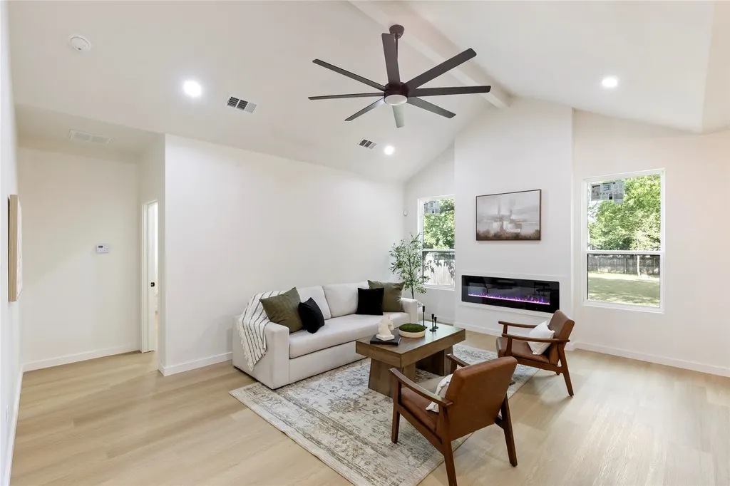 2536 56th Street Dallas TX 75241