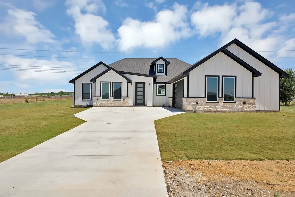 3217 Cobbler Lane Joshua TX 76058
