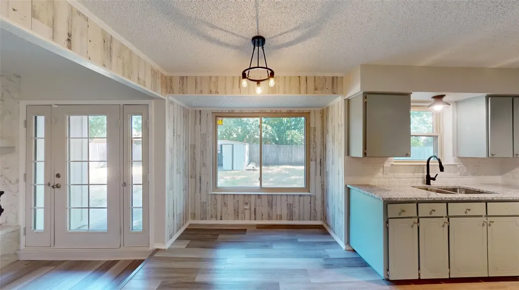 6412 Grasshopper Drive Watauga TX 76148