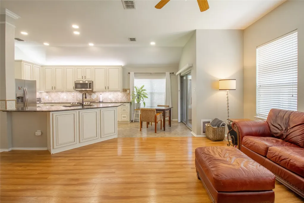 406 Hackberry Drive Fate TX 75087