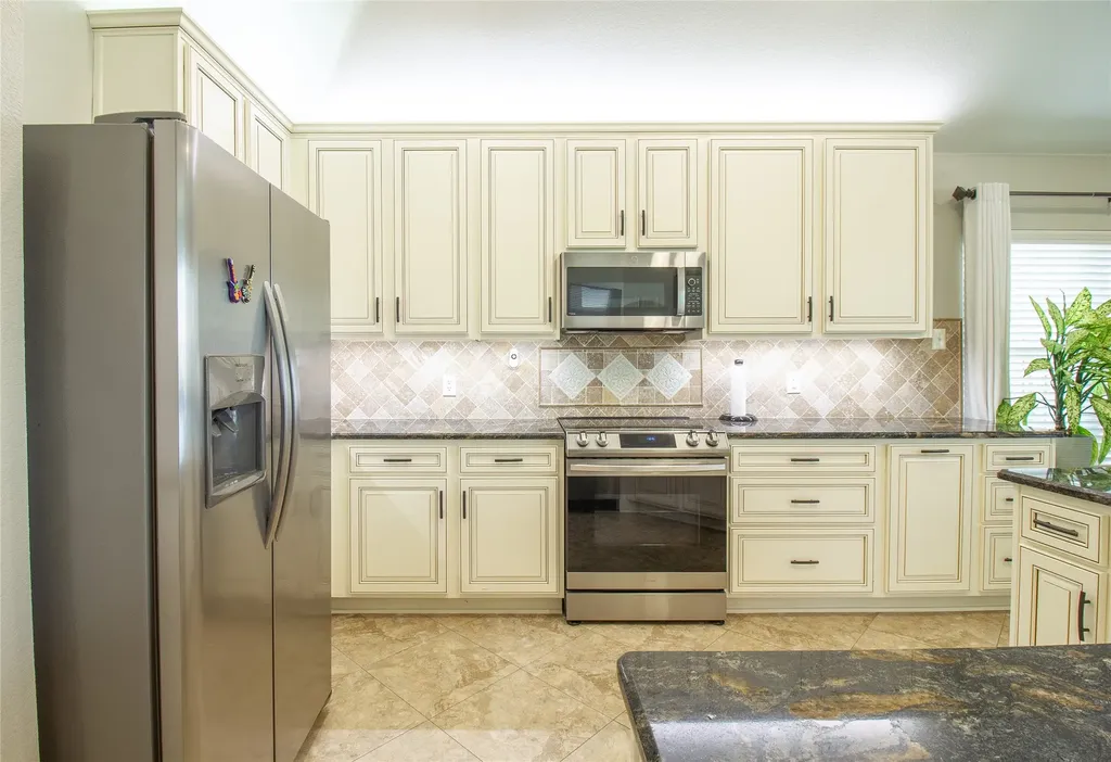 406 Hackberry Drive Fate TX 75087