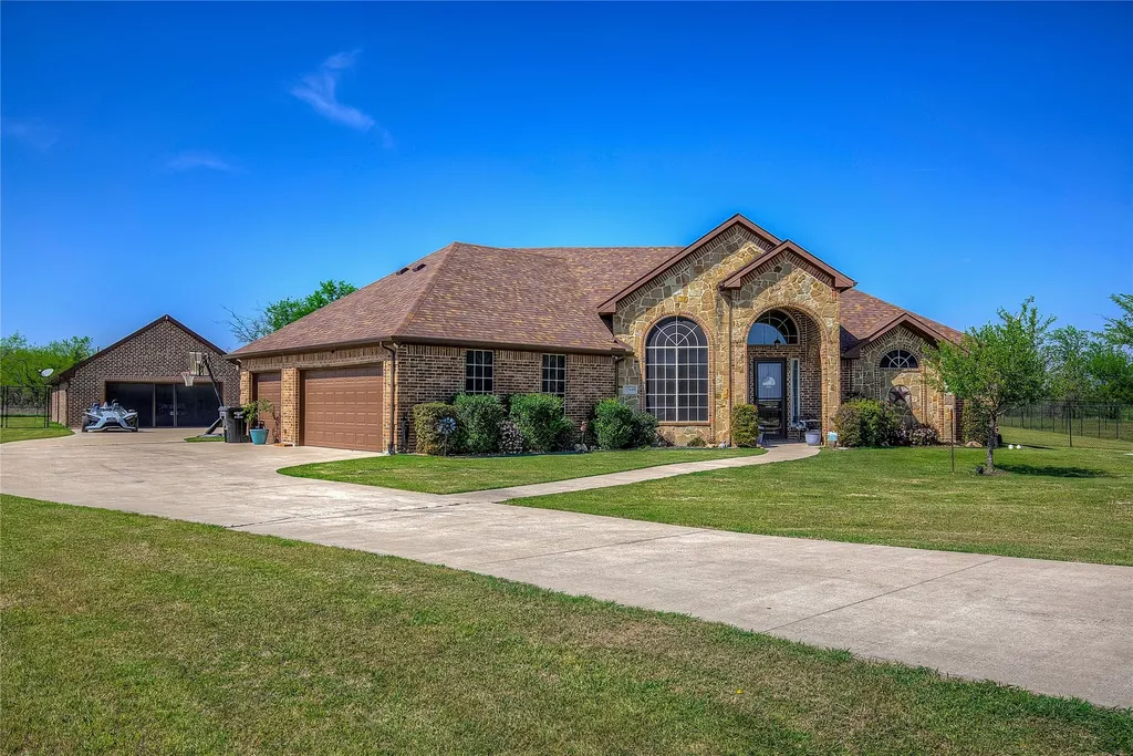 15440 Saddle Ridge Circle Terrell TX 75160