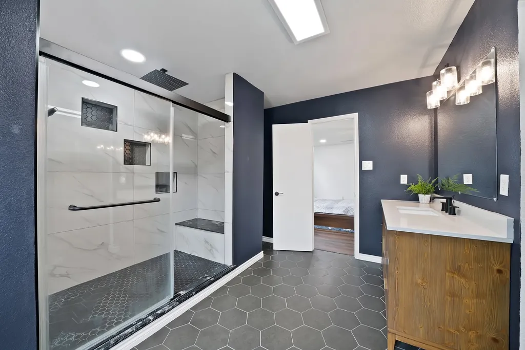 1015 Crow Court Dallas TX 75051