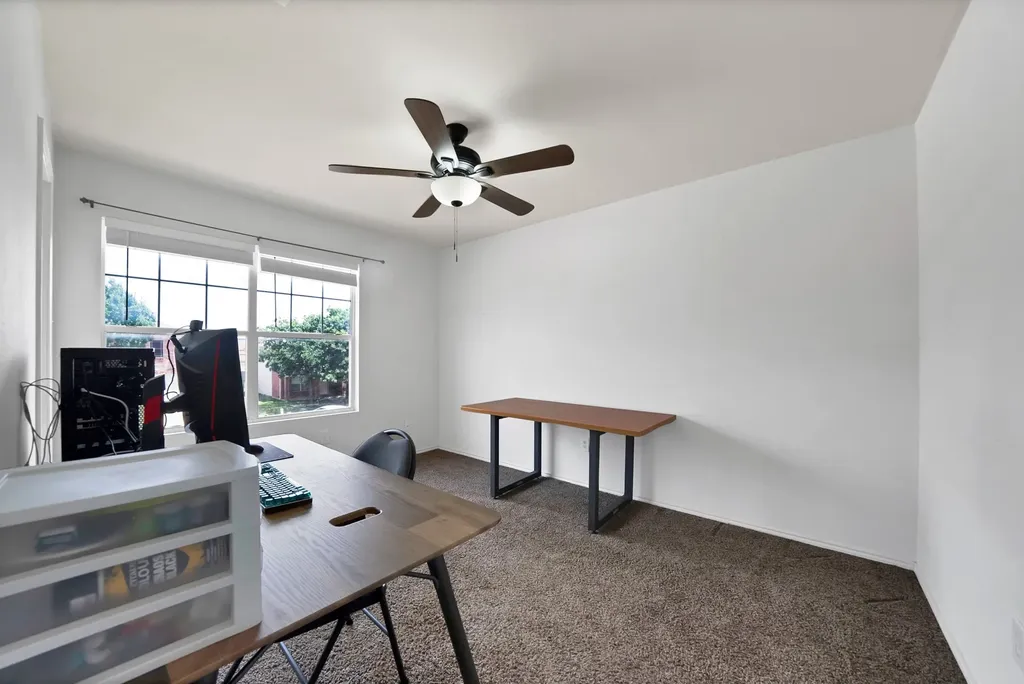 1015 Crow Court Dallas TX 75051