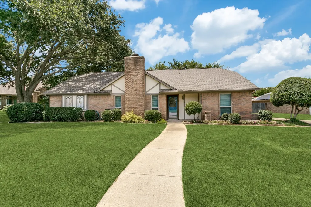 8 Winding Creek Court Trophy Club TX 76262