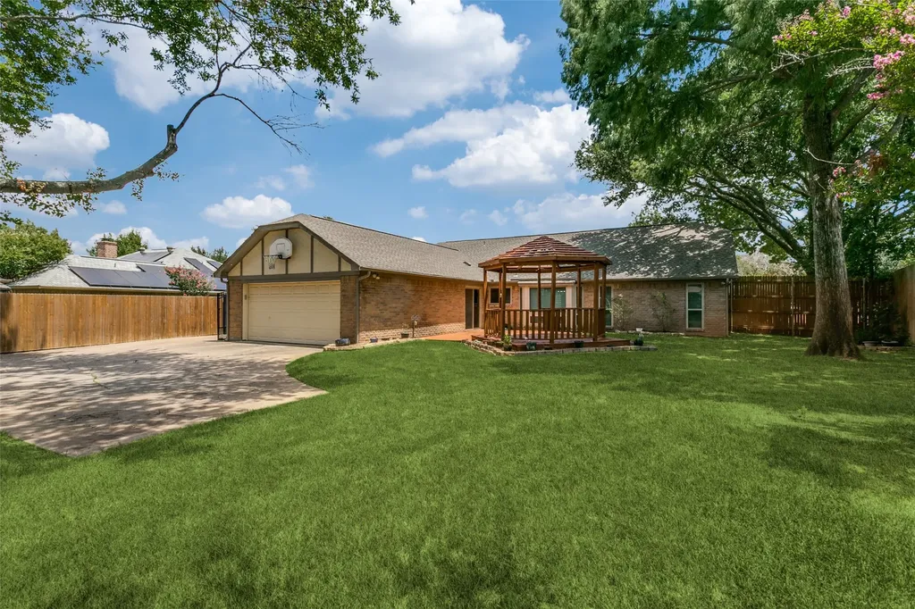 8 Winding Creek Court Trophy Club TX 76262