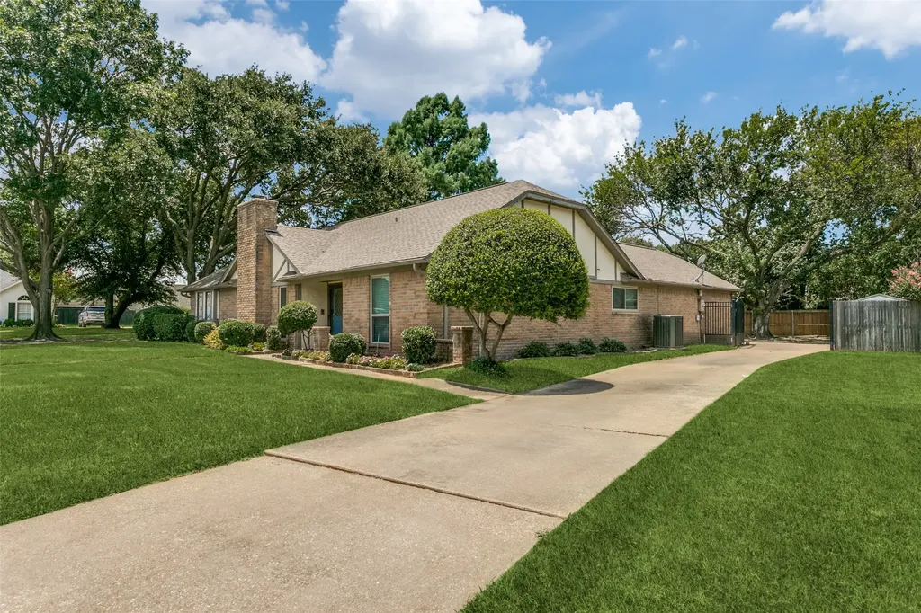 8 Winding Creek Court Trophy Club TX 76262