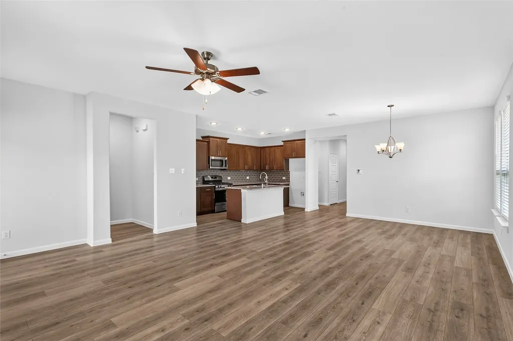 404 Vawter Drive Van Alstyne TX 75495