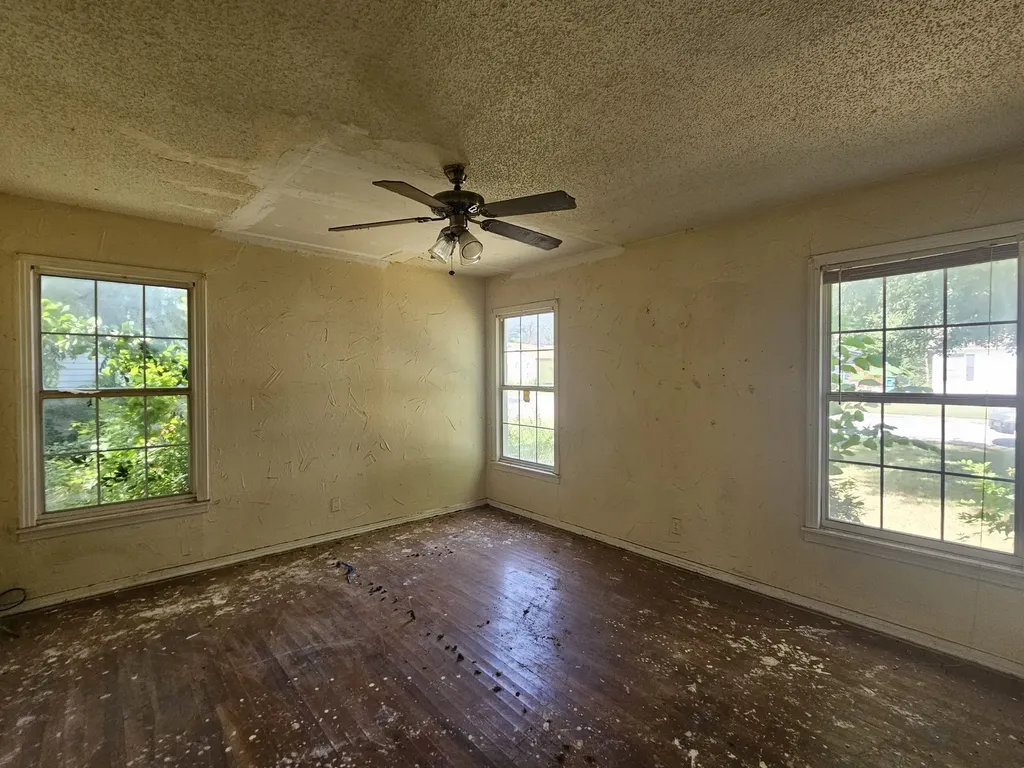 3132 Lakeland Street Fort Worth TX 76111