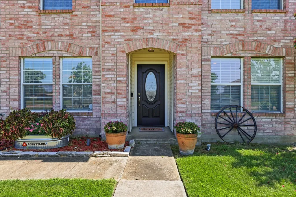 1073 Atlanta Nevada TX 75173