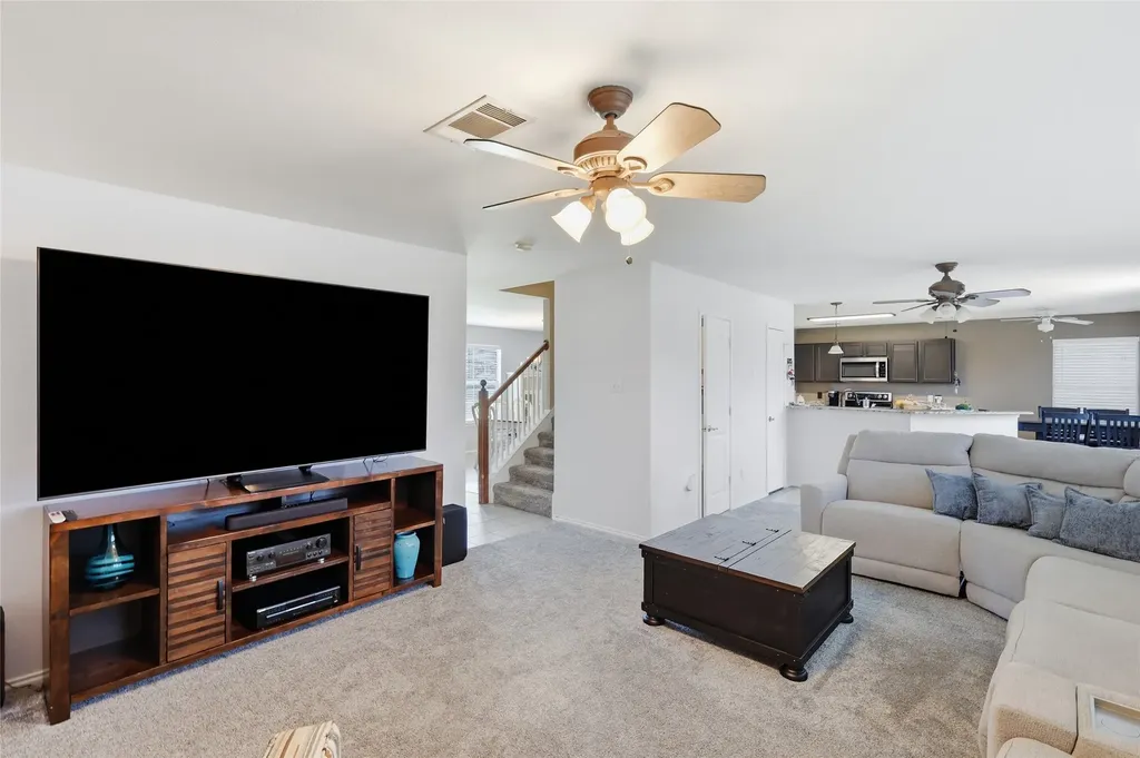 1073 Atlanta Nevada TX 75173
