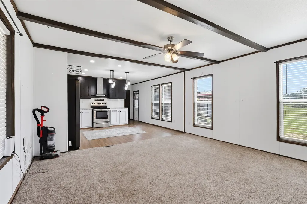 611 E Cr 4103 New Boston TX 75570