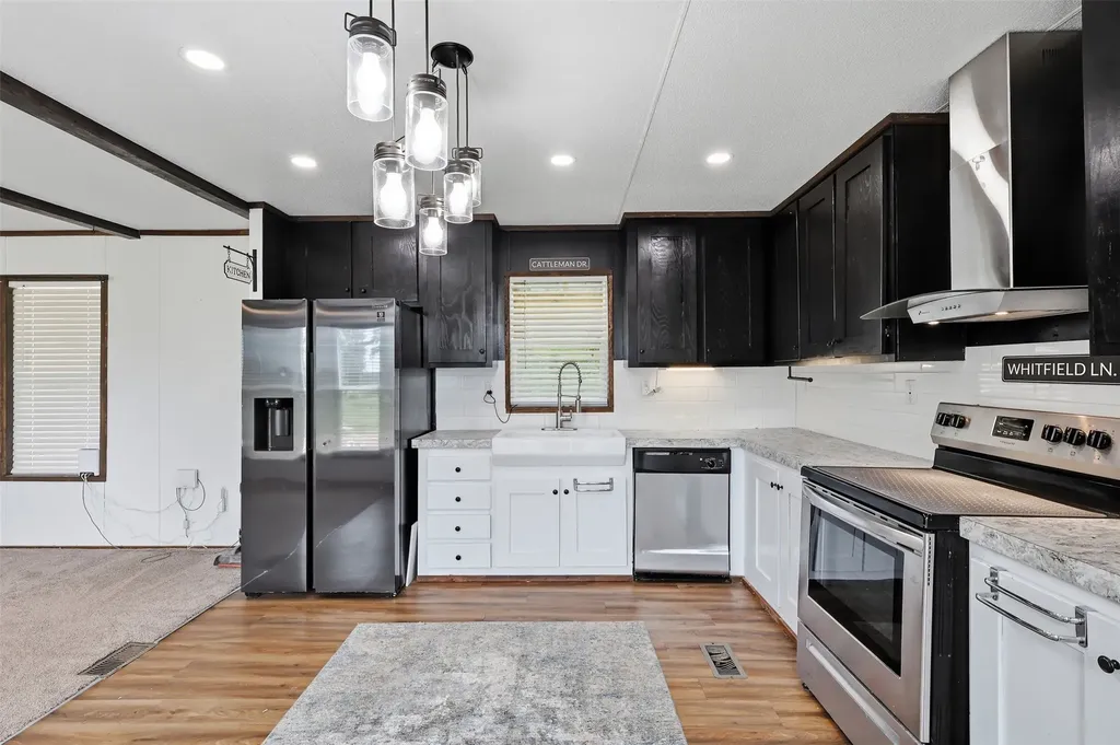 611 E Cr 4103 New Boston TX 75570