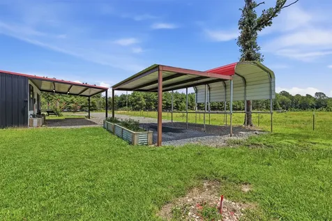 611 E Cr 4103 New Boston TX 75570