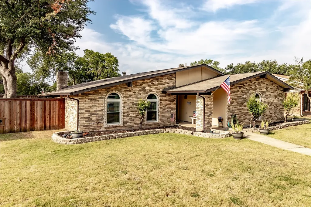 1204 Warwick Drive Mesquite TX 75150