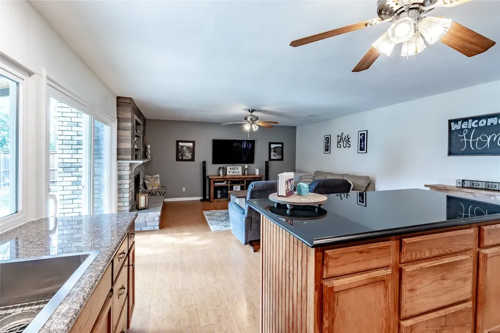 1204 Warwick Drive Mesquite TX 75150